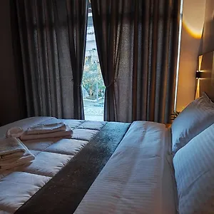 Elvish Garden Boutique Bed and breakfast Berat