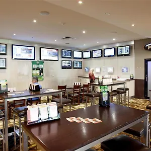 3* Hotel Nightcap At Edge Hill Tavern